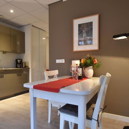 Luxurious Apartment Walking Distance From The Pleasant Centre Of Bergen Quarto foto
