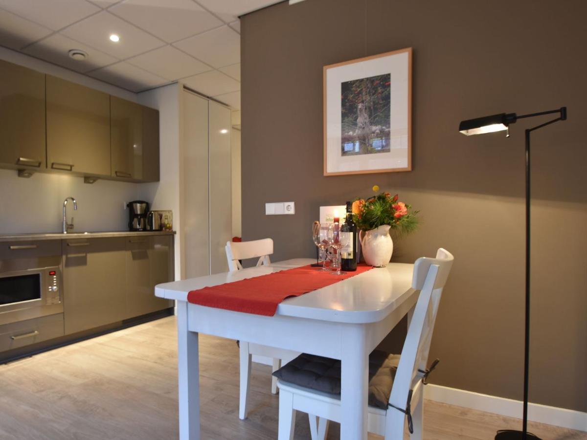 Luxurious Apartment Walking Distance From The Pleasant Centre Of Bergen Quarto foto